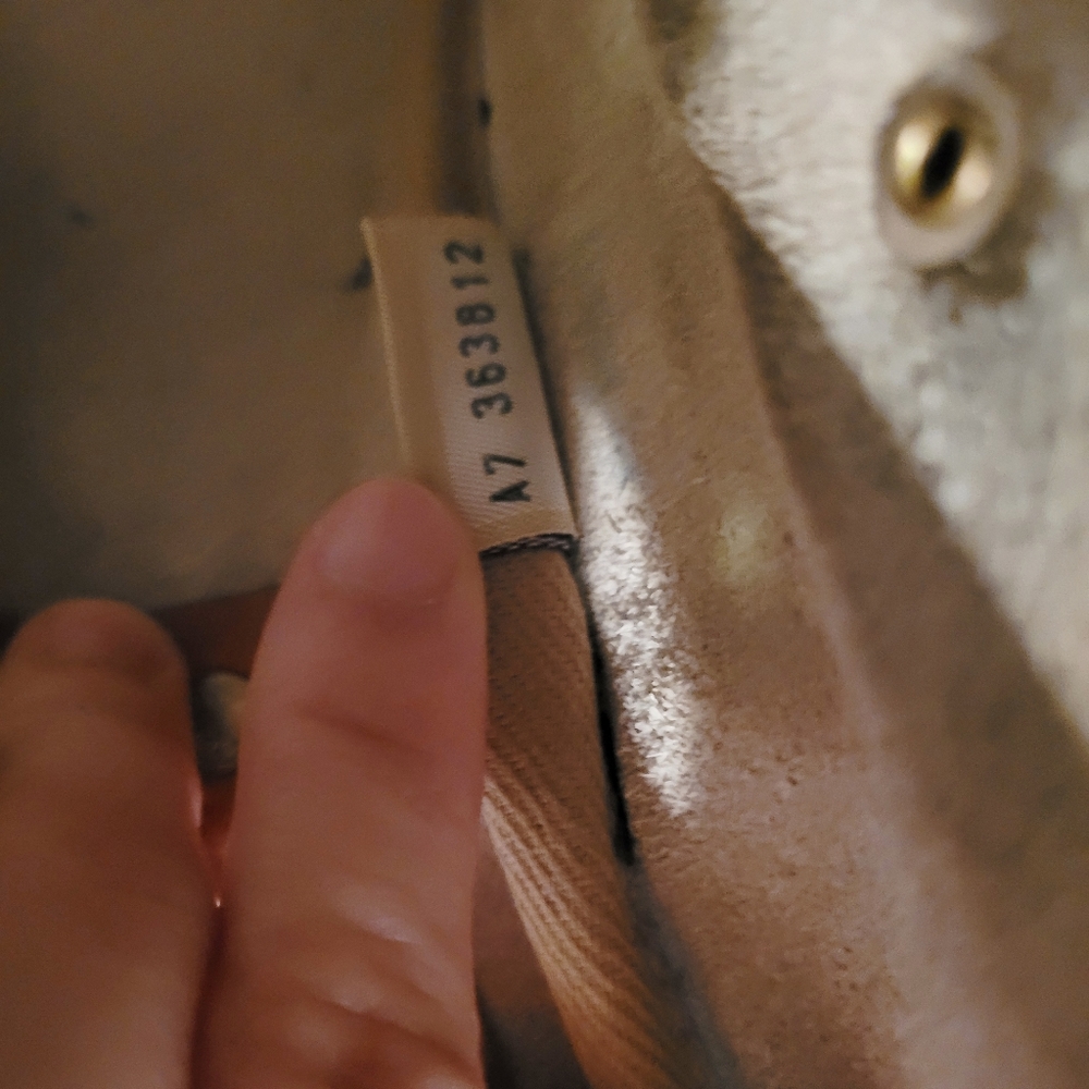 DOONEY & BOURKE Vintage Shoulder Bag - Picture 5 of 8